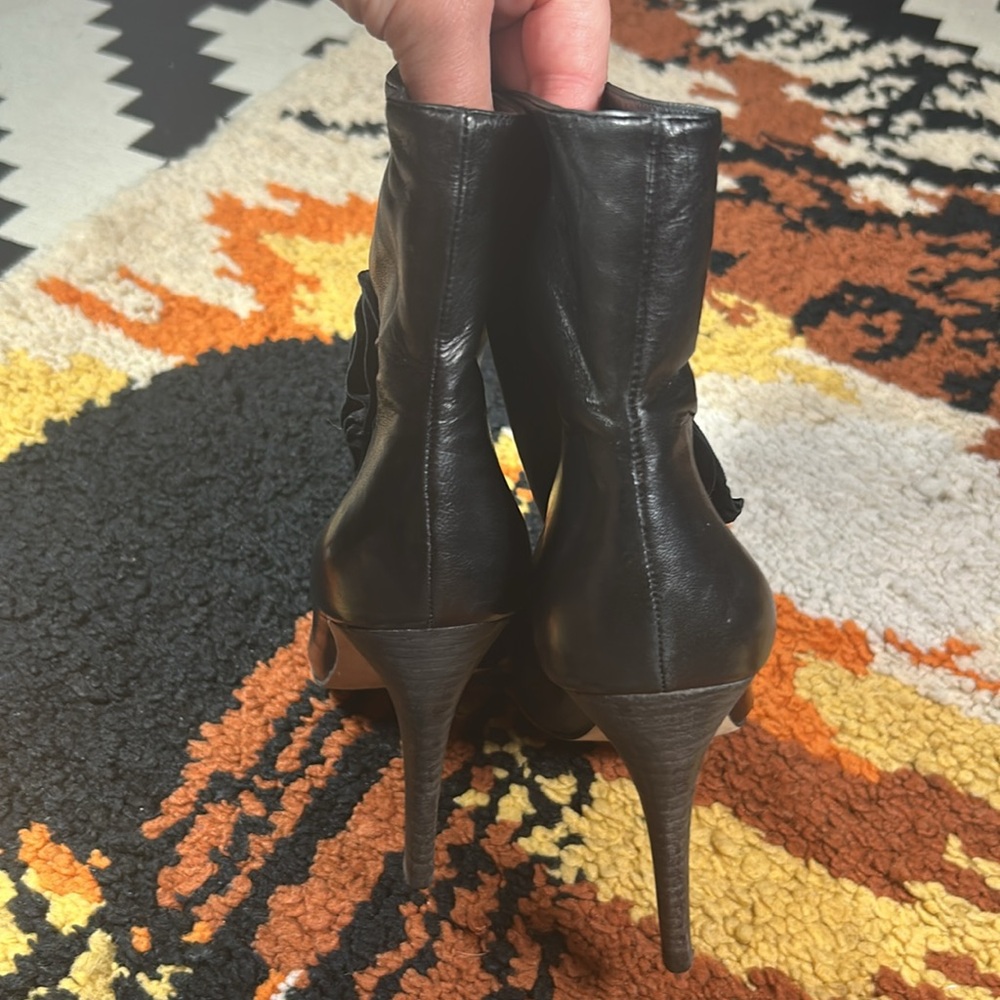 Buttery soft, VINCE CAMUTO, Raes, flower boots!! - Picture 6 of 13